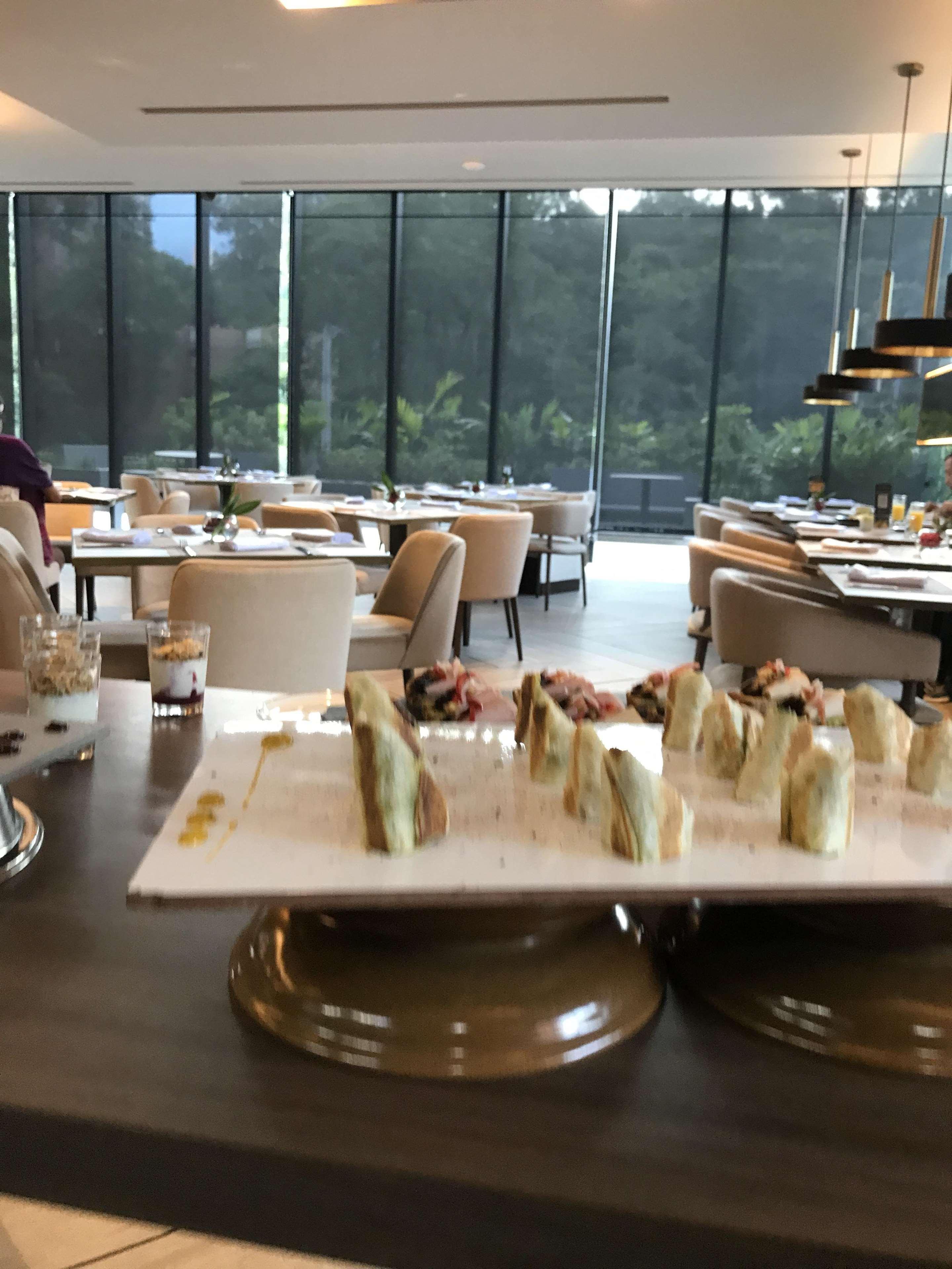 Hotel York Luxury Suites Medellin By Preferred المظهر الخارجي الصورة The interior of the restaurant